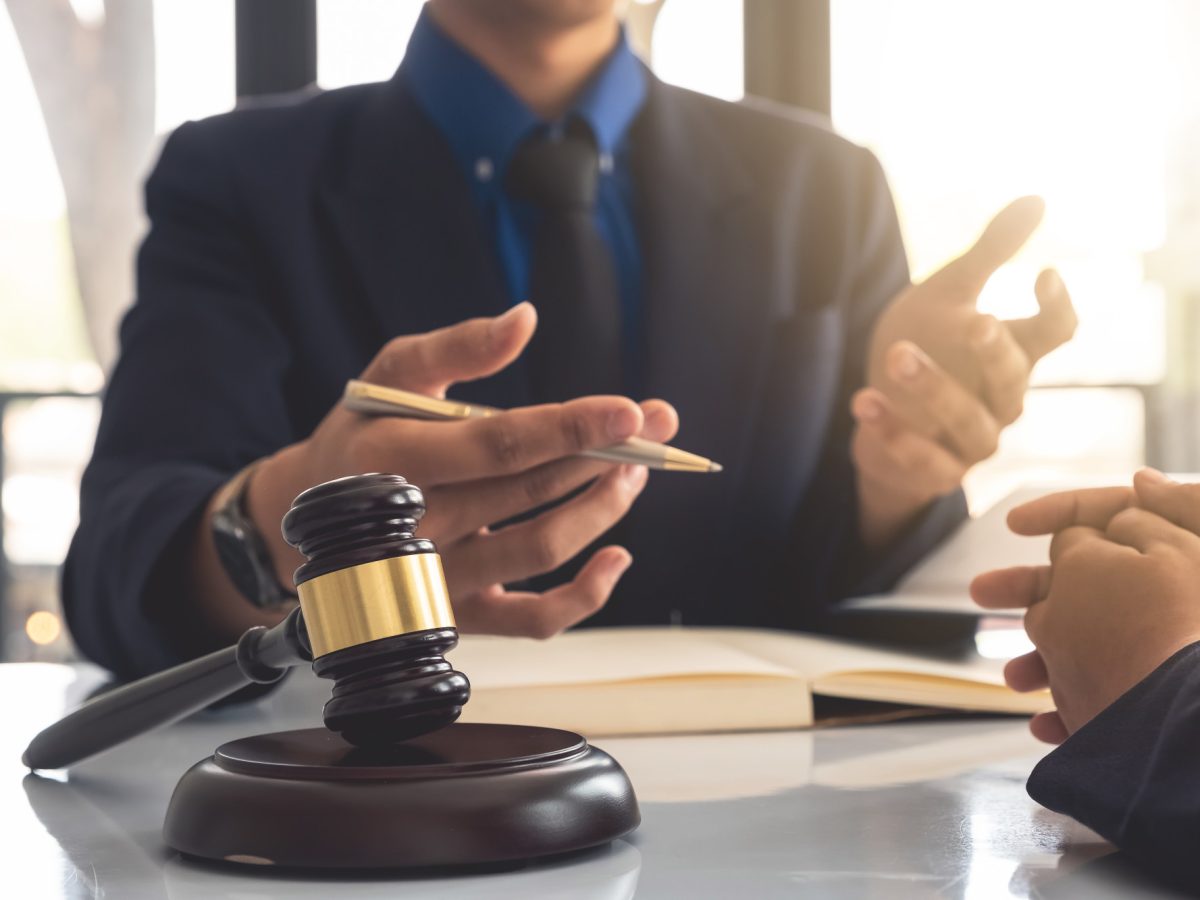 How Much Does an Employment Lawyer Cost in California